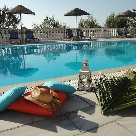 Aparthotel Nikolas Villas Perivolos (Santorini)